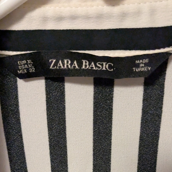Zara Monochrome Chic Striped Black & White Blouse Sz. XL - Picture 5 of 6